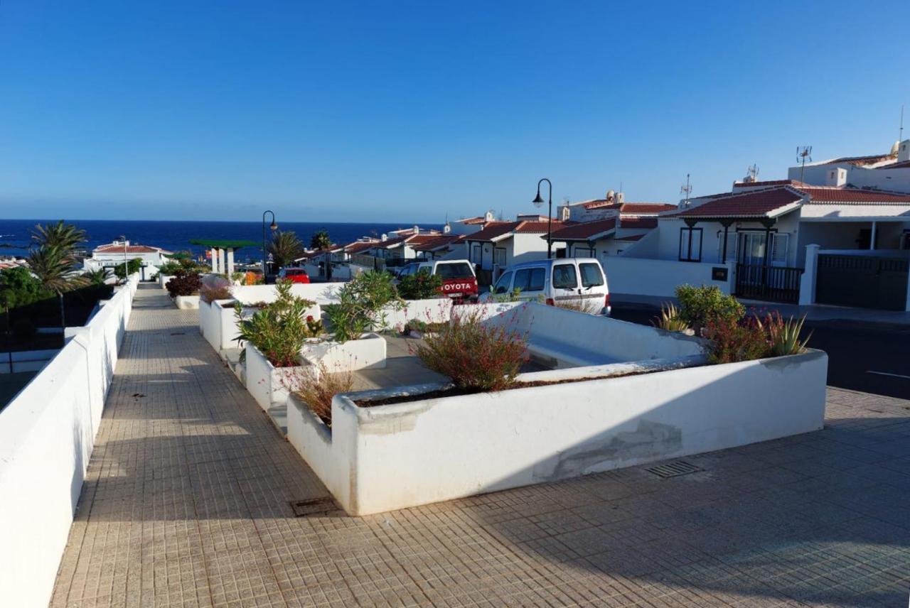 Abades Beach Houses By Apartamentos Estrella Del Norte Bagian luar foto